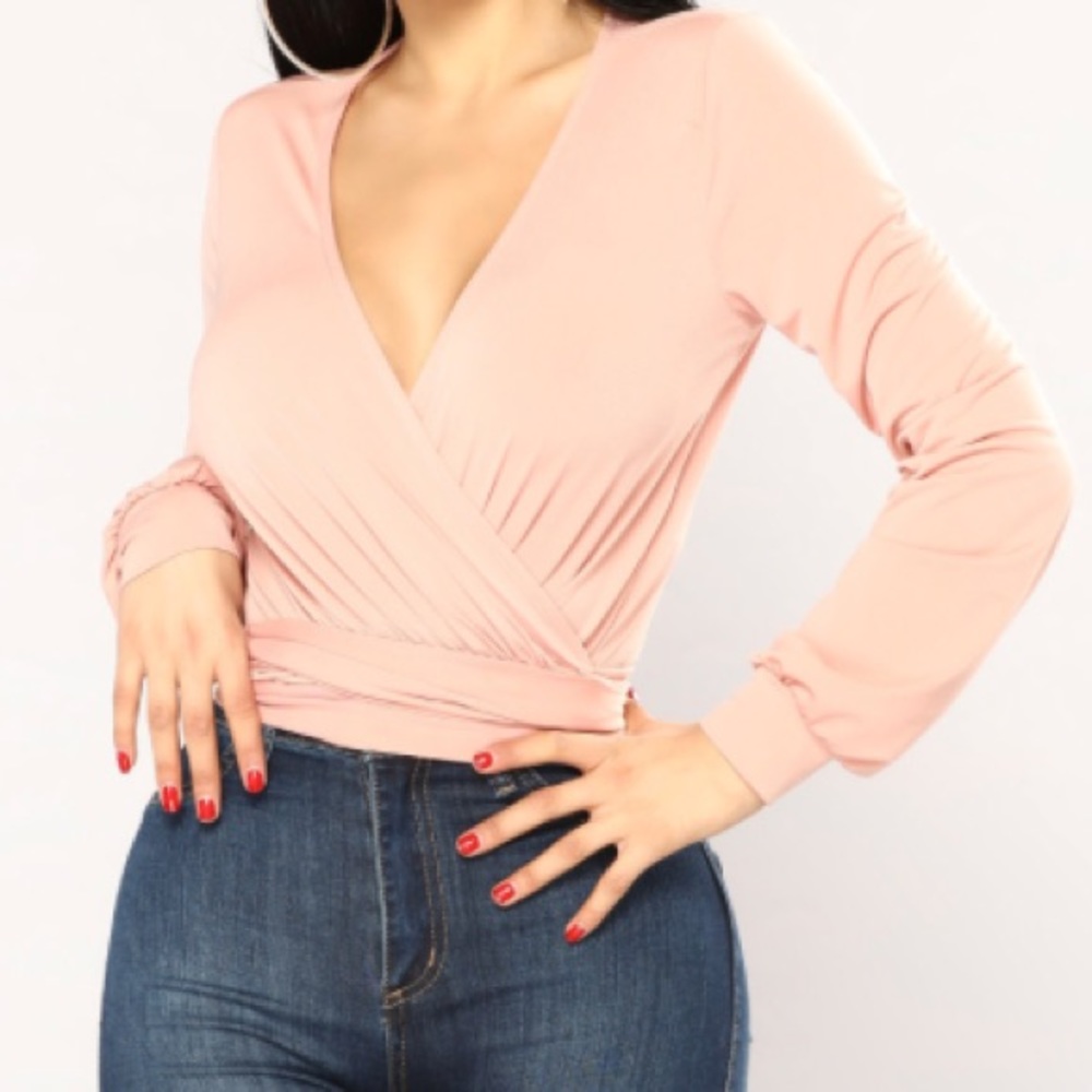 🚨SALE🚨Wrap Around Top